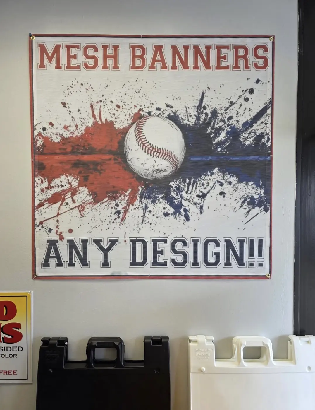 Custom mesh banner